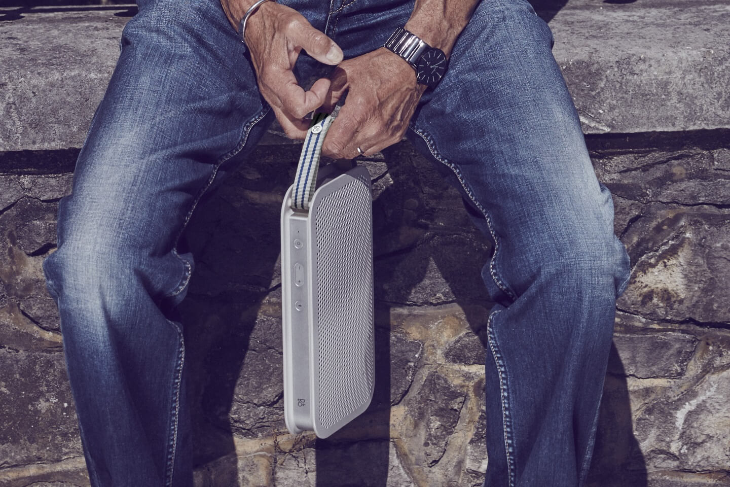 BeoPlay A2 Active - erhältlich bei Luxussound
