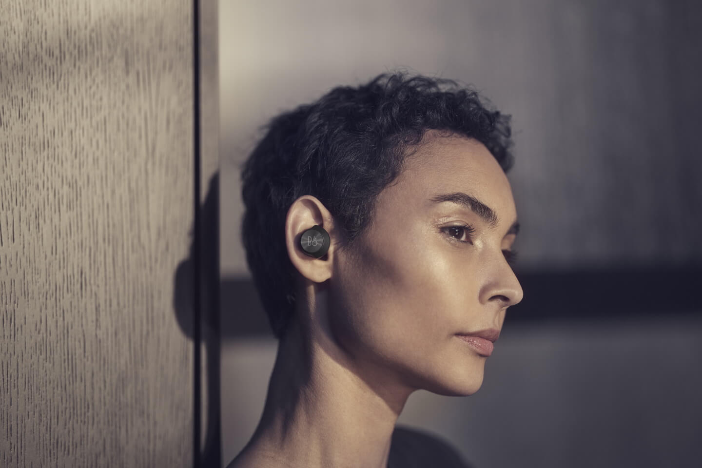 eoPlay EQ ist IPX4 zertifiziert BeoPlay EQ ist IPX4 zertifiziert
